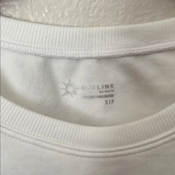 New NWT aerie offline white crop long sleeve athletic top S - Picture 2 of 7
